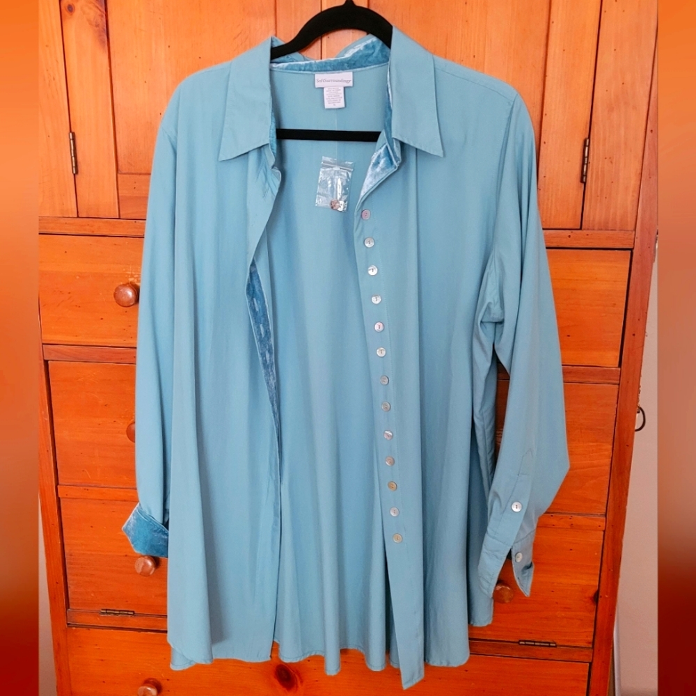 Soft Surroundings button down shirt with velvet trim, never worn